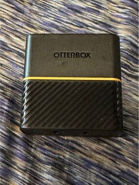 OtterBox Wall Charger 50W Dual USB-C Ports 30W + 20W